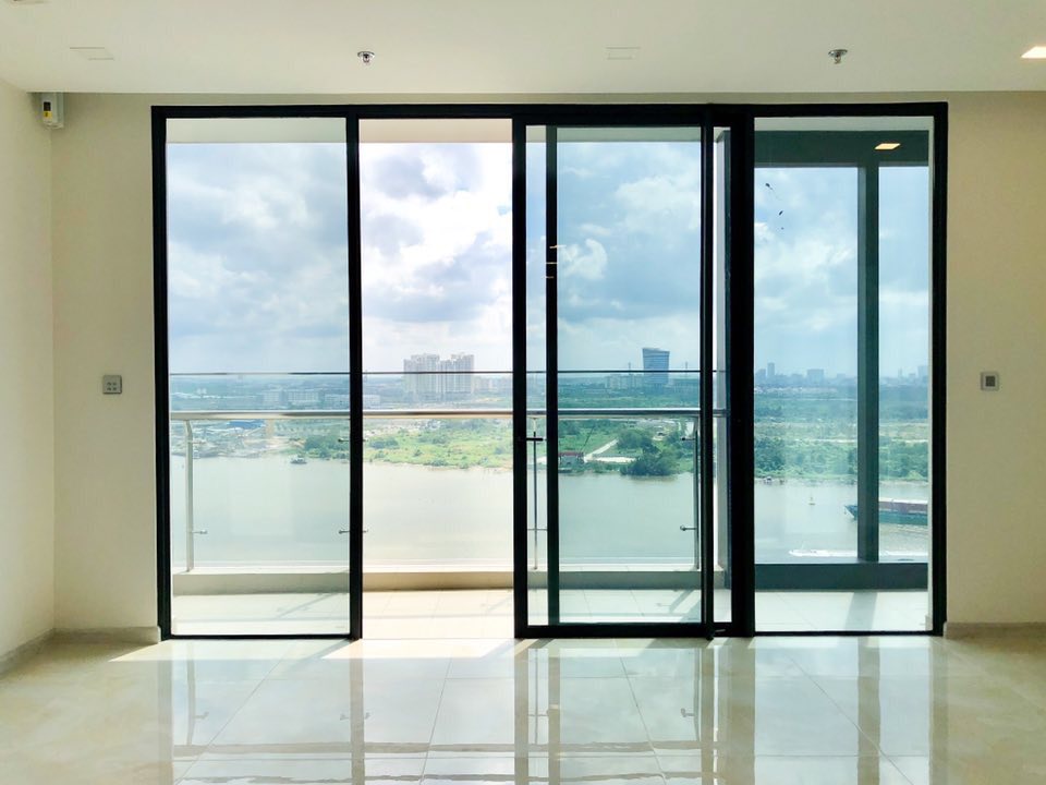 VINHOMES GOLDEN RIVER, 3 BEDROOMS, FULLY FITTED, RIVER & BITEXCO VIEW image