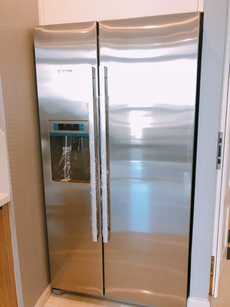 VINHOMES GOLDEN RIVER, 3 BEDROOM, FULLY FURNISHED, RIVER VIEW image