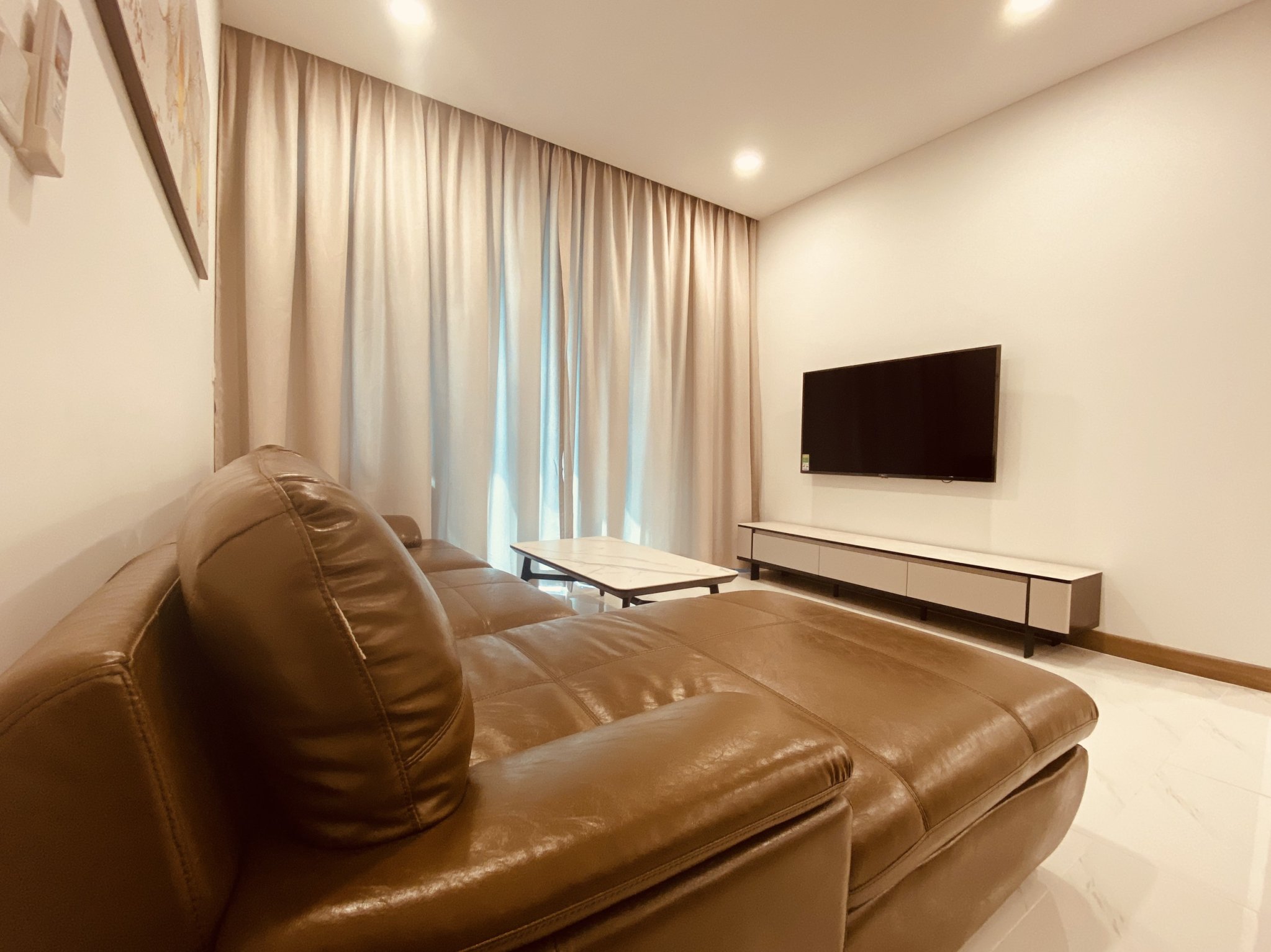 SUNWAH PEARL - BINH THANH DISTRICT, 2 BEDROOM, FULLY FURNISHED, FACILITIES VIEW image