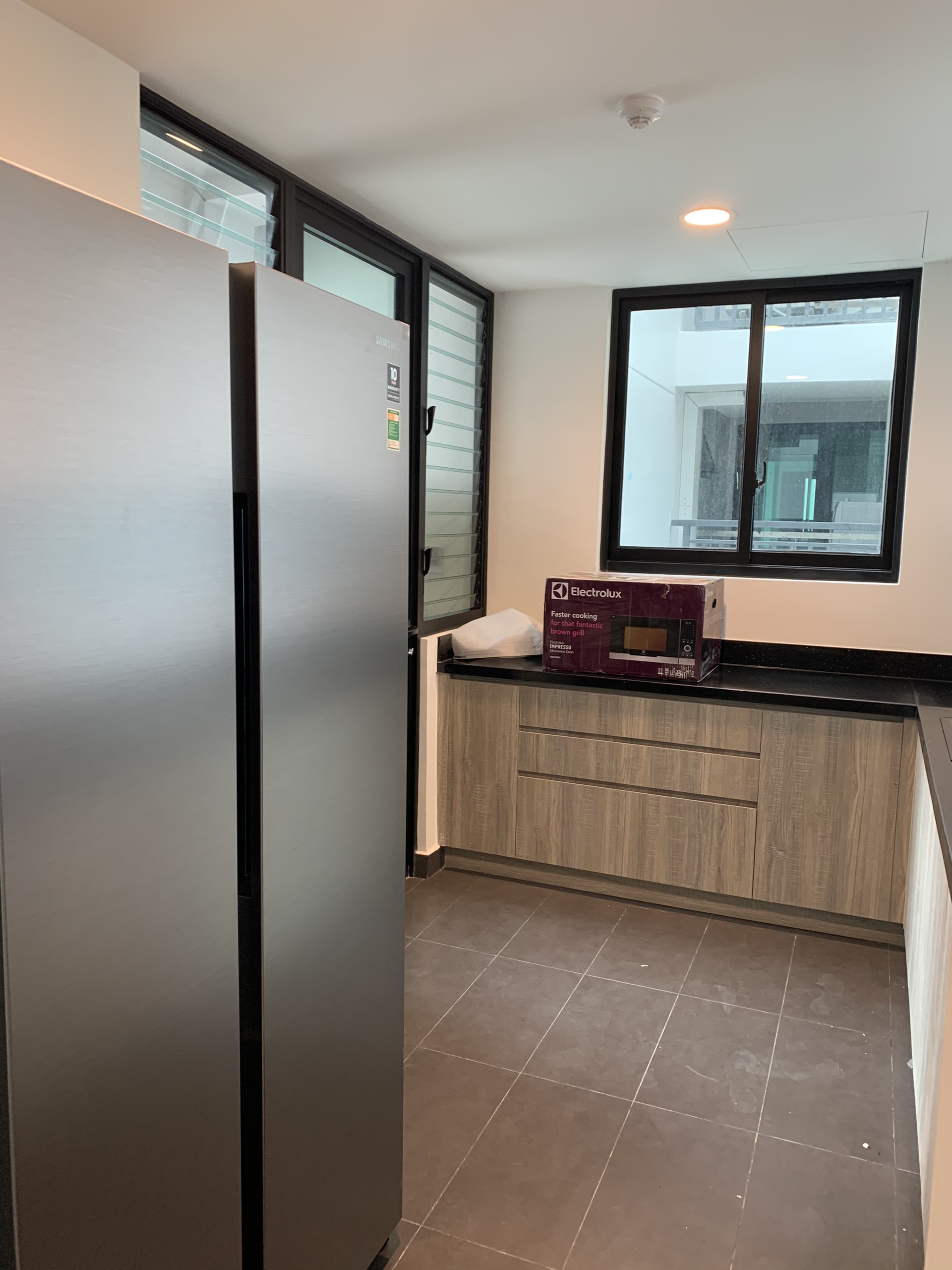 FELIZ EN VISTA, 3 BEDROOM, FULLY FURNISHED, LANDMARK 81 VIEW, SPA FOR FOREIGNER image