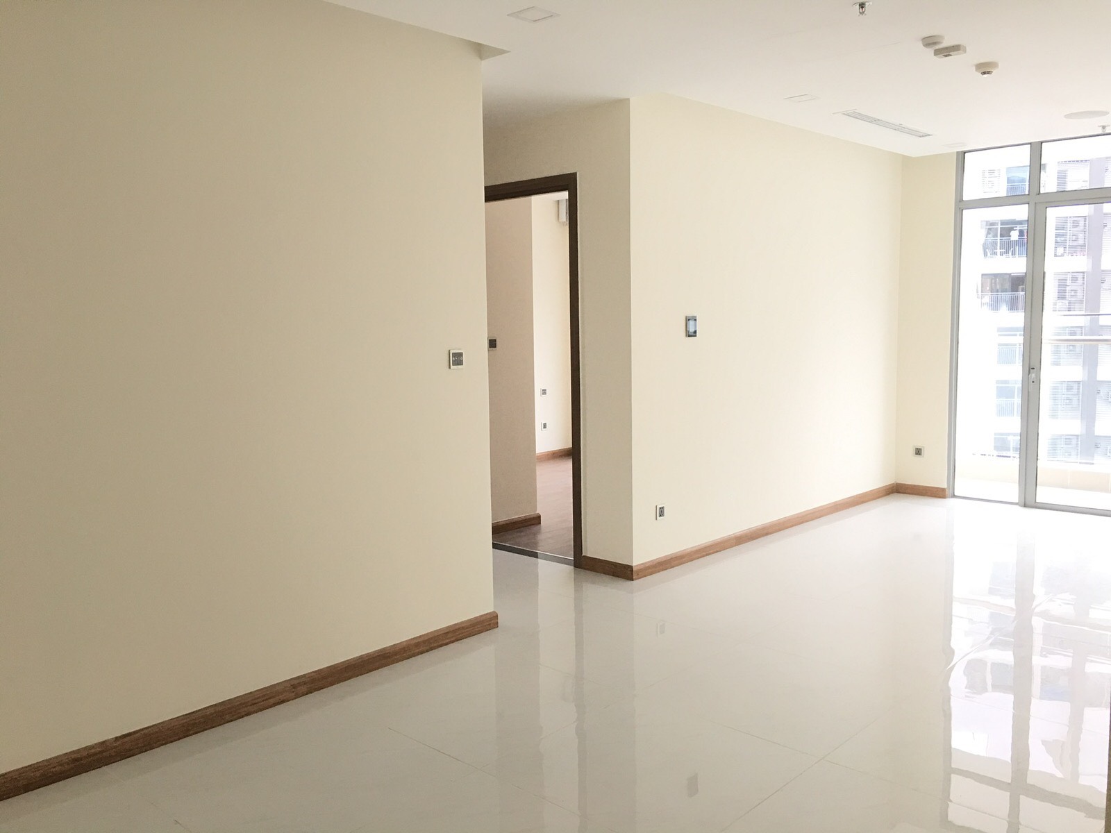 VINHOMES CENTRAL PARK, 3 BEDROOM, FULLY FURNISHED, NICE VIEW image