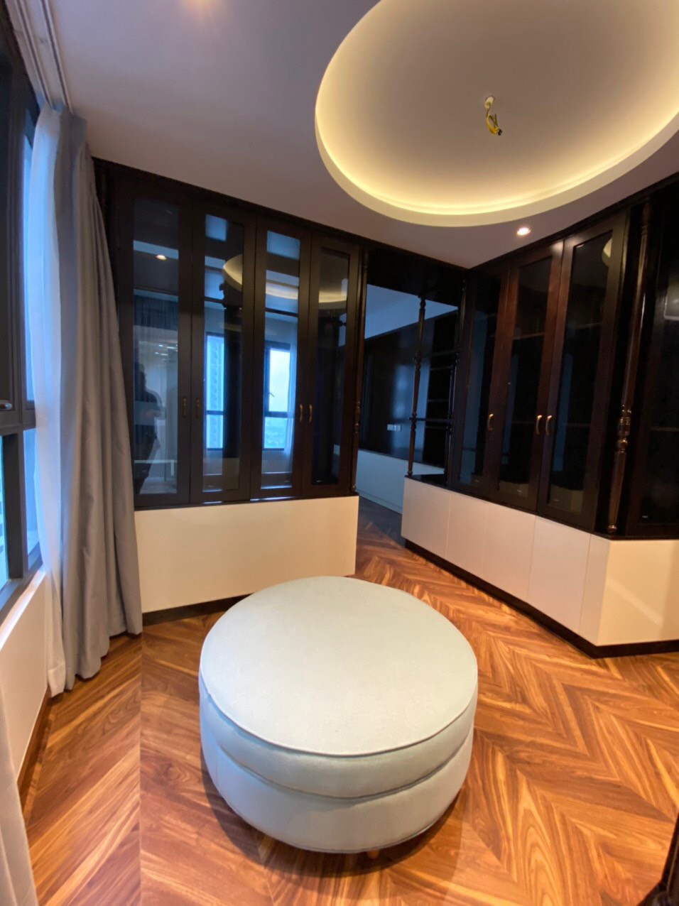 THE VIEW, 3 BEDROOMS, FULLY FURNISHED, HIGH FLOOR, SWIMMING POOL image