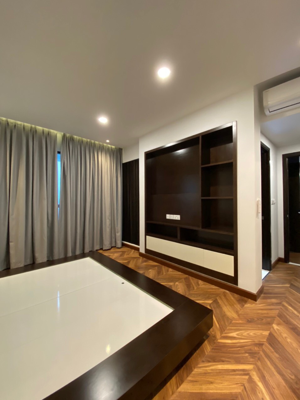 THE VIEW, 3 BEDROOMS, FULLY FURNISHED, HIGH FLOOR, SWIMMING POOL image