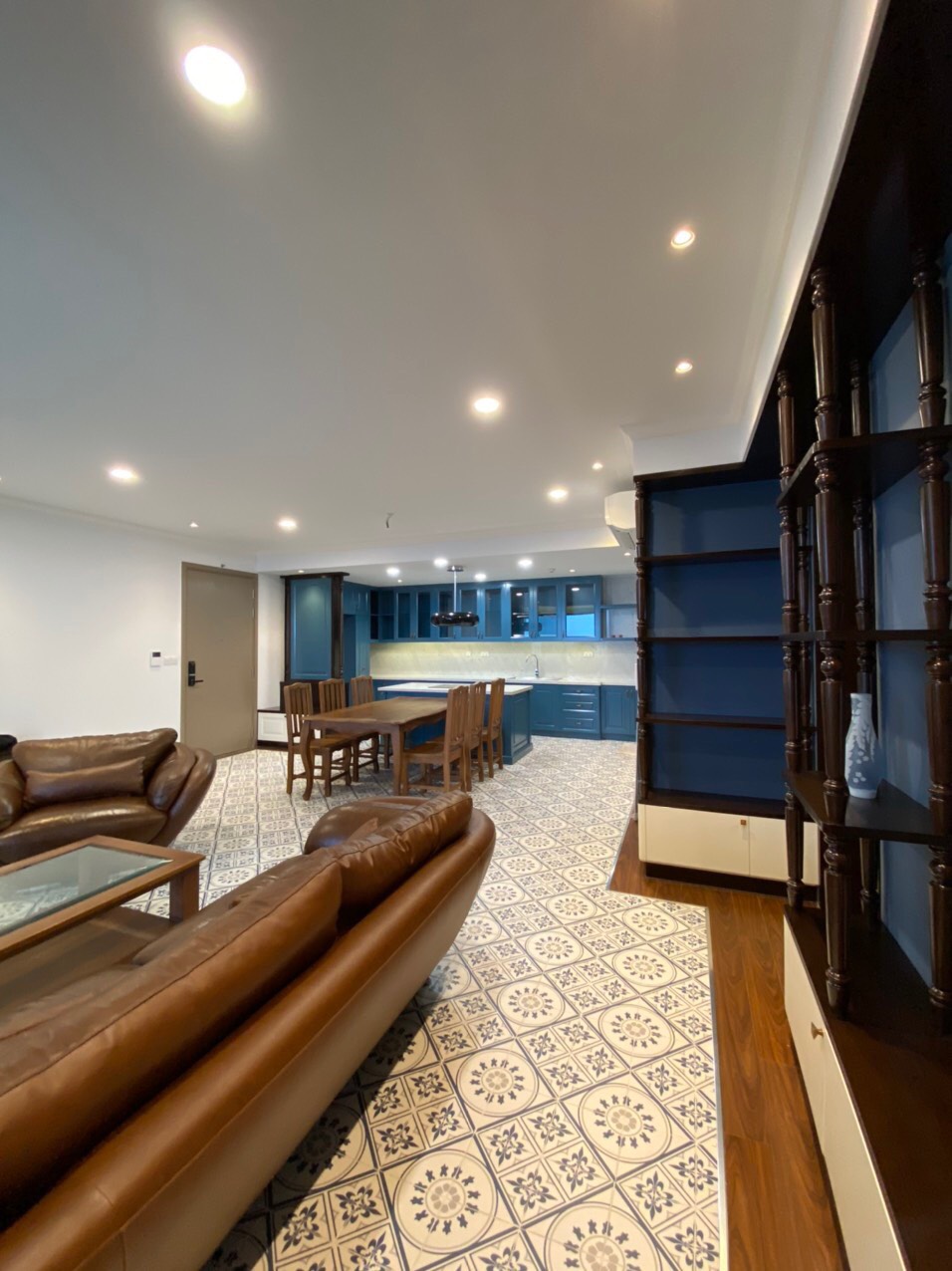 THE VIEW, 3 BEDROOMS, FULLY FURNISHED, HIGH FLOOR, SWIMMING POOL image