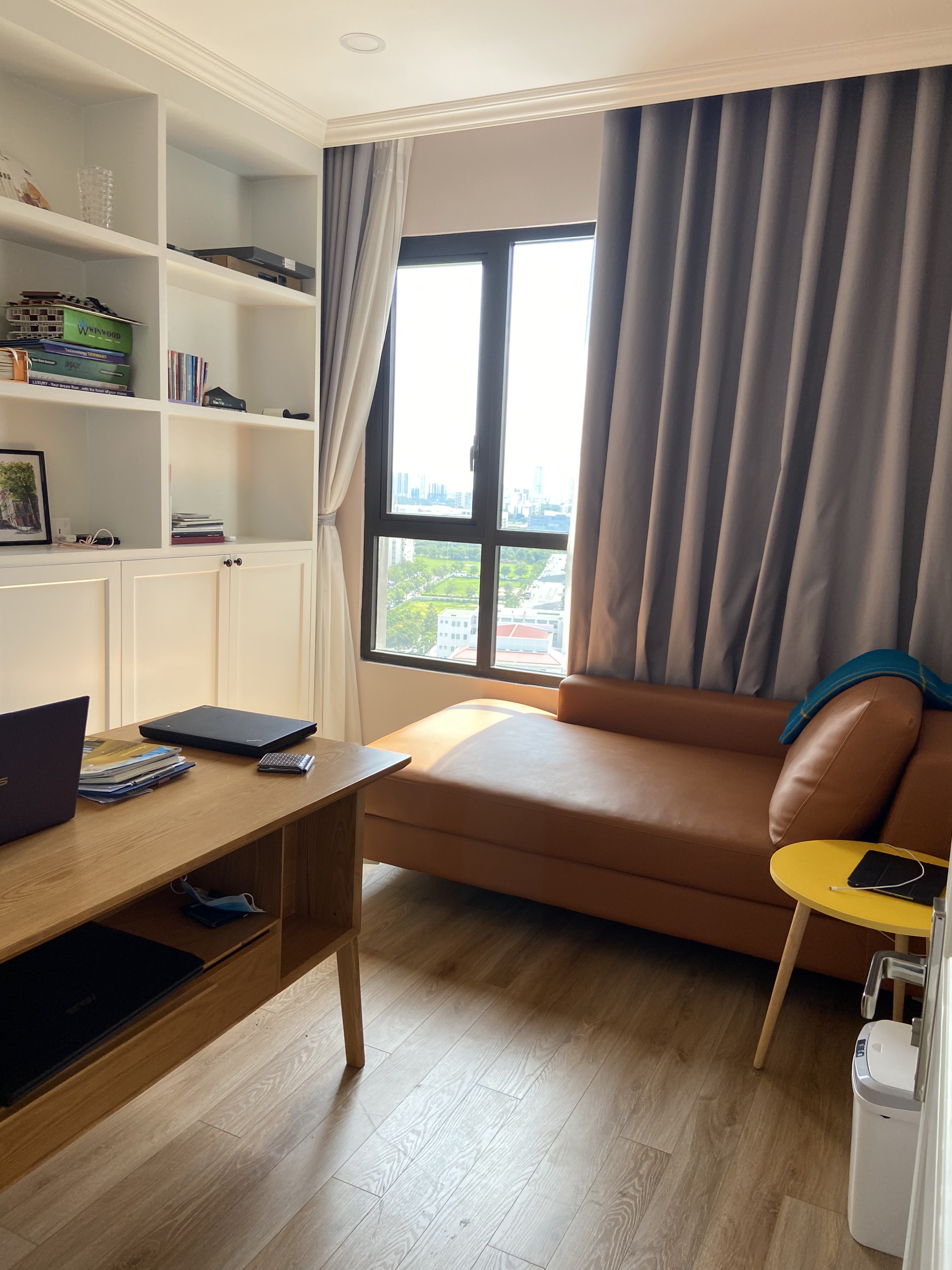 THE VIEW, 3 BEDROOMS, FULLY FURNISHED, SWIMMING POOL & PHU MY HUNG VIEW image