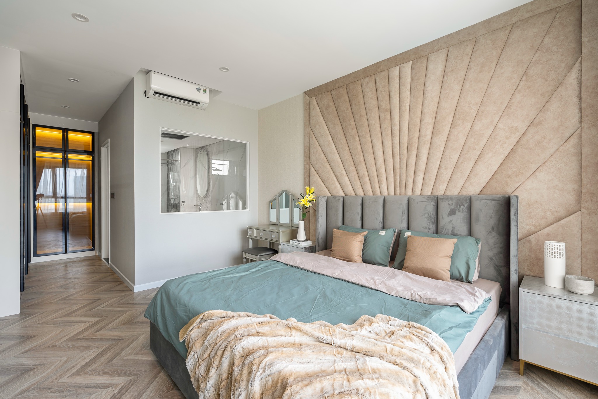 THE VIEW, 3 PHÒNG NGỦ, FULL NỘI THẤT ĐẸP, SMARTHOME, VIEW HỒ BƠI VÀ PHÚ MỸ HƯNG image