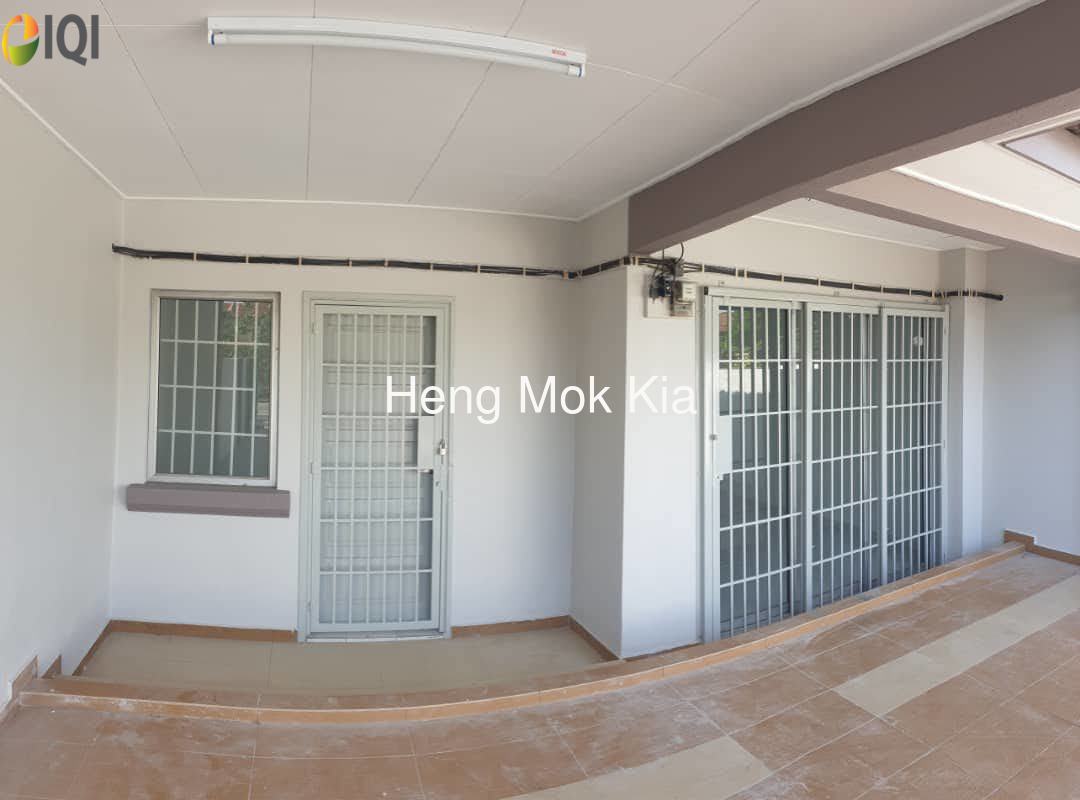 2 Storey renovated move in condition  image