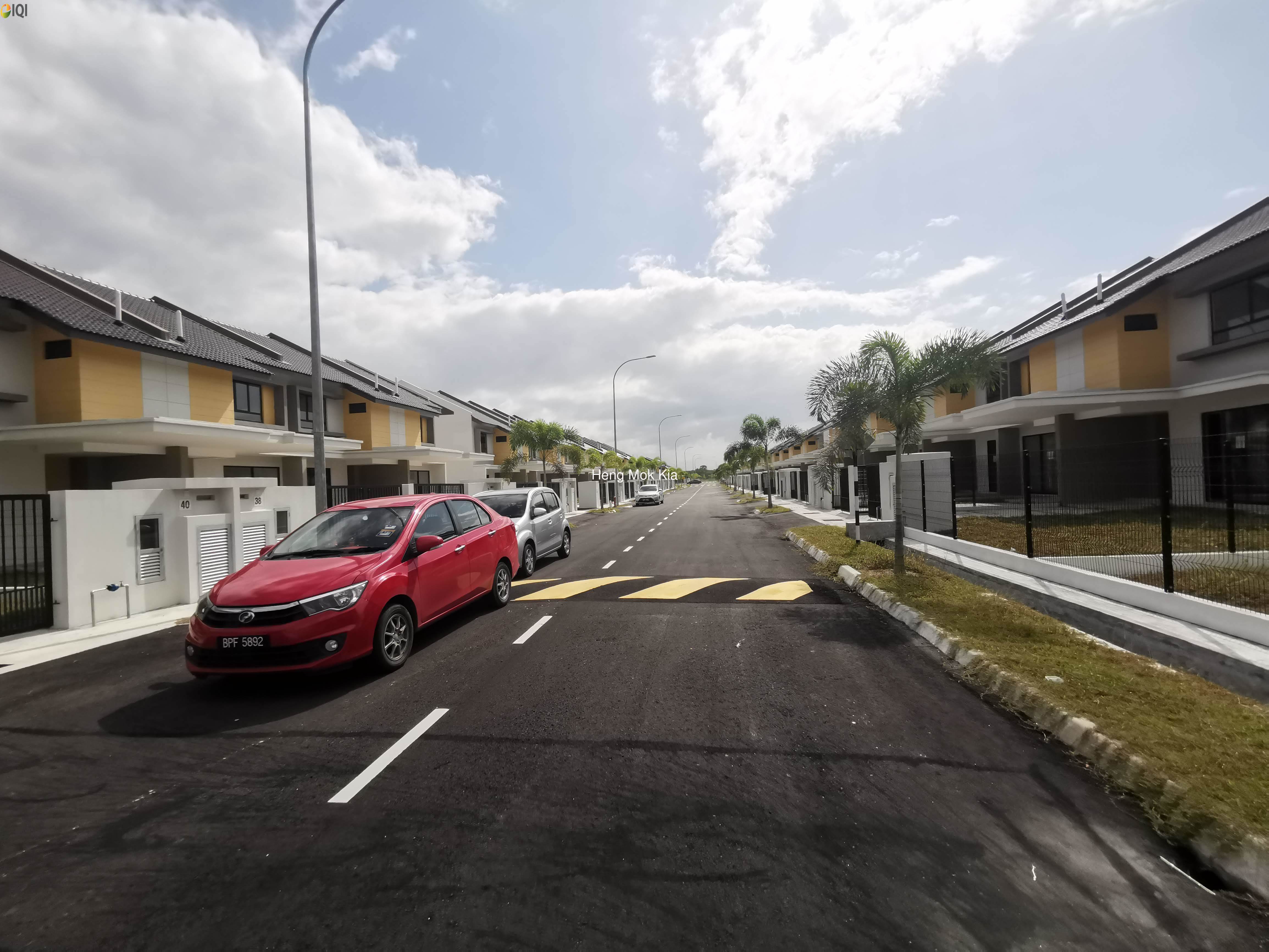 New House At Mahkota Banting Near WCE hightway image