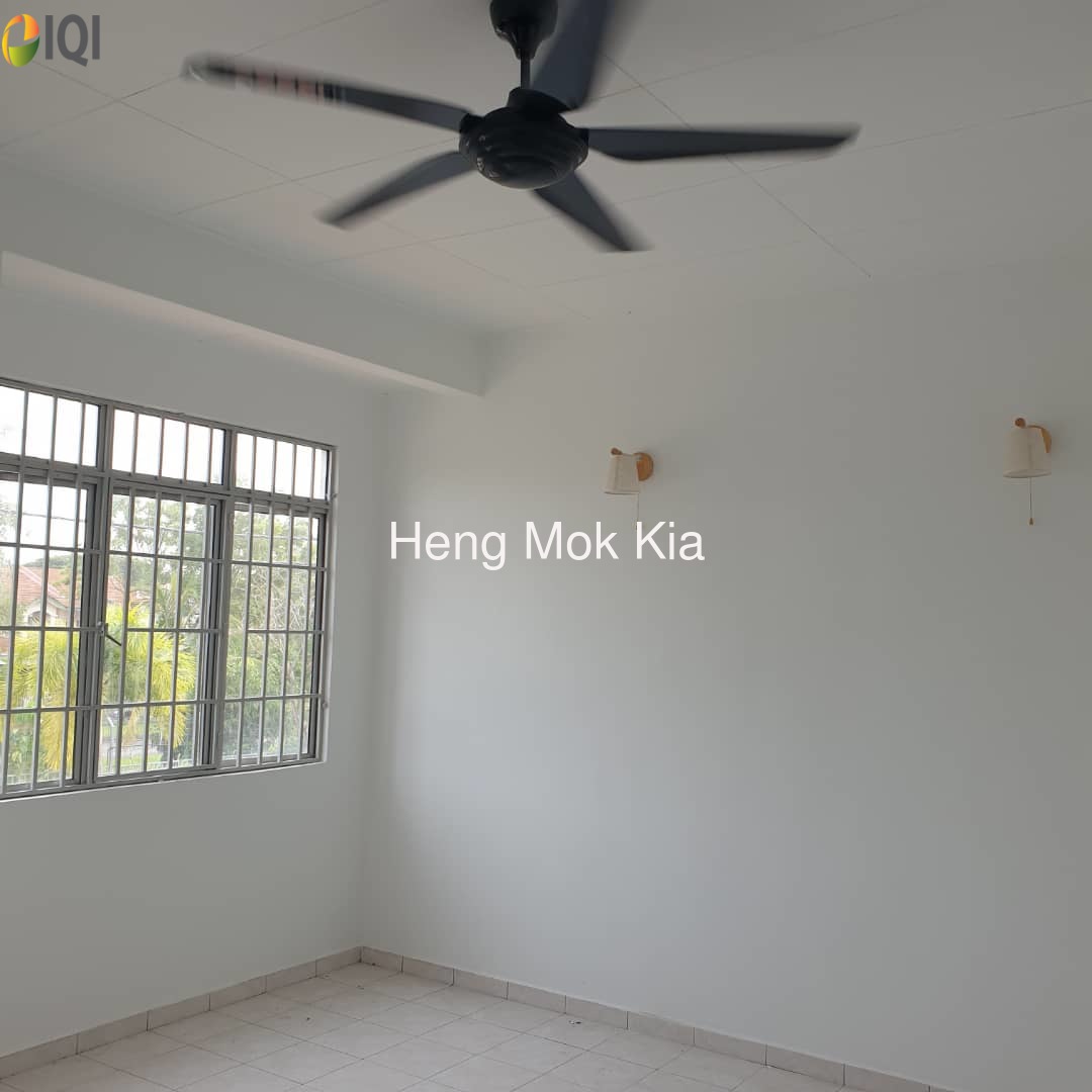 New renovated unit at bandar puteri klang image