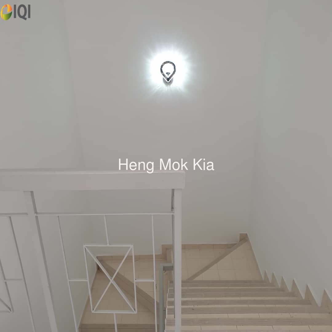 New renovated unit at bandar puteri klang image