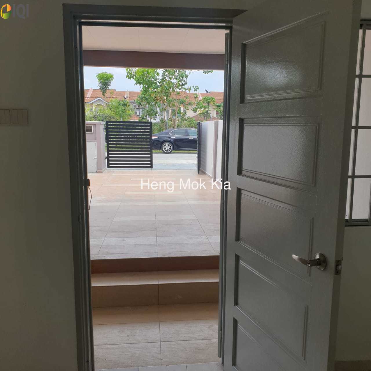 New renovated unit at bandar puteri klang image