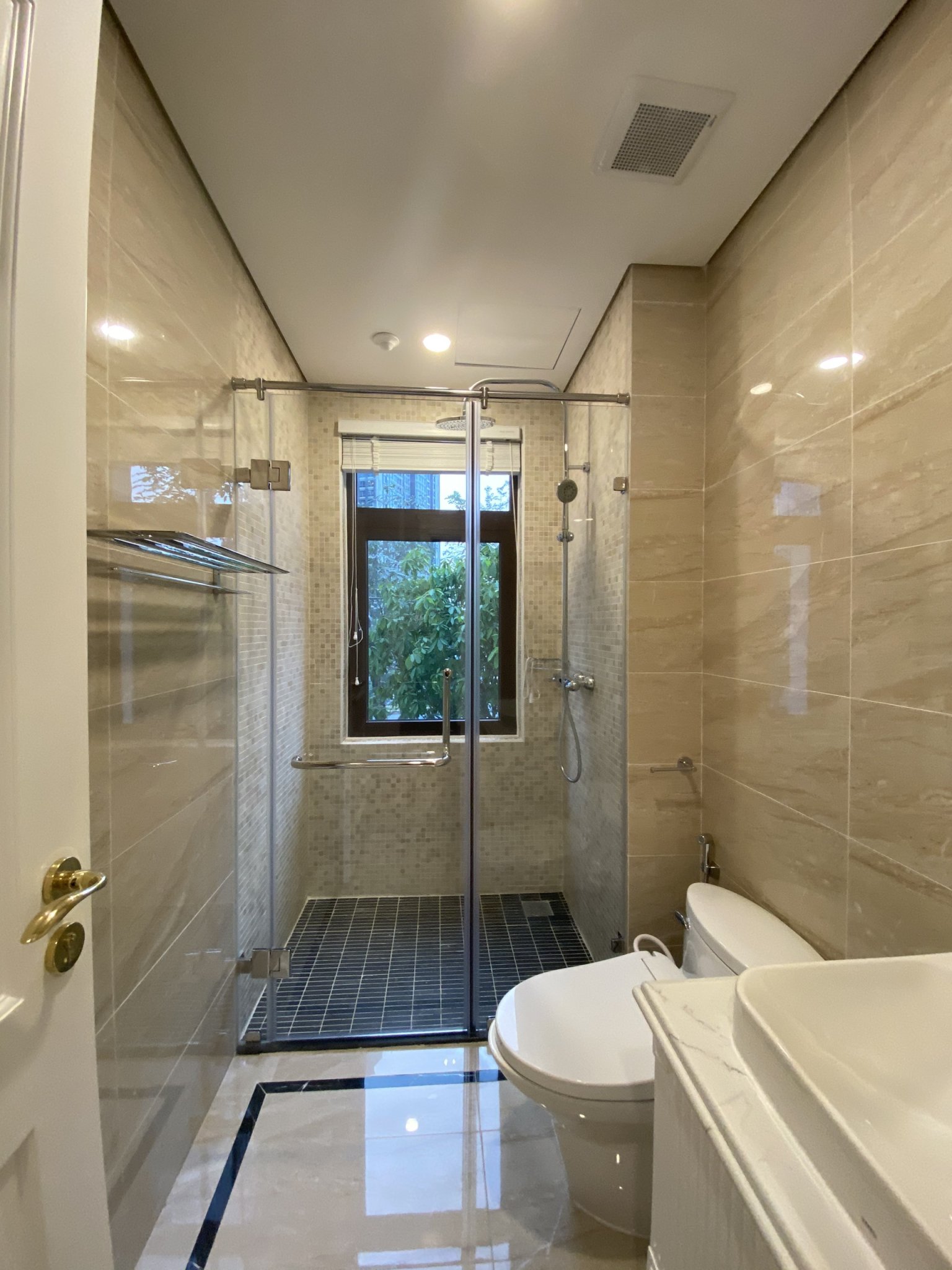 BIỆT THỰ ĐƠN LẬP GÓC VINHOMES CENTRAL PARK, FULL NỘI THẤT, 316M2 image