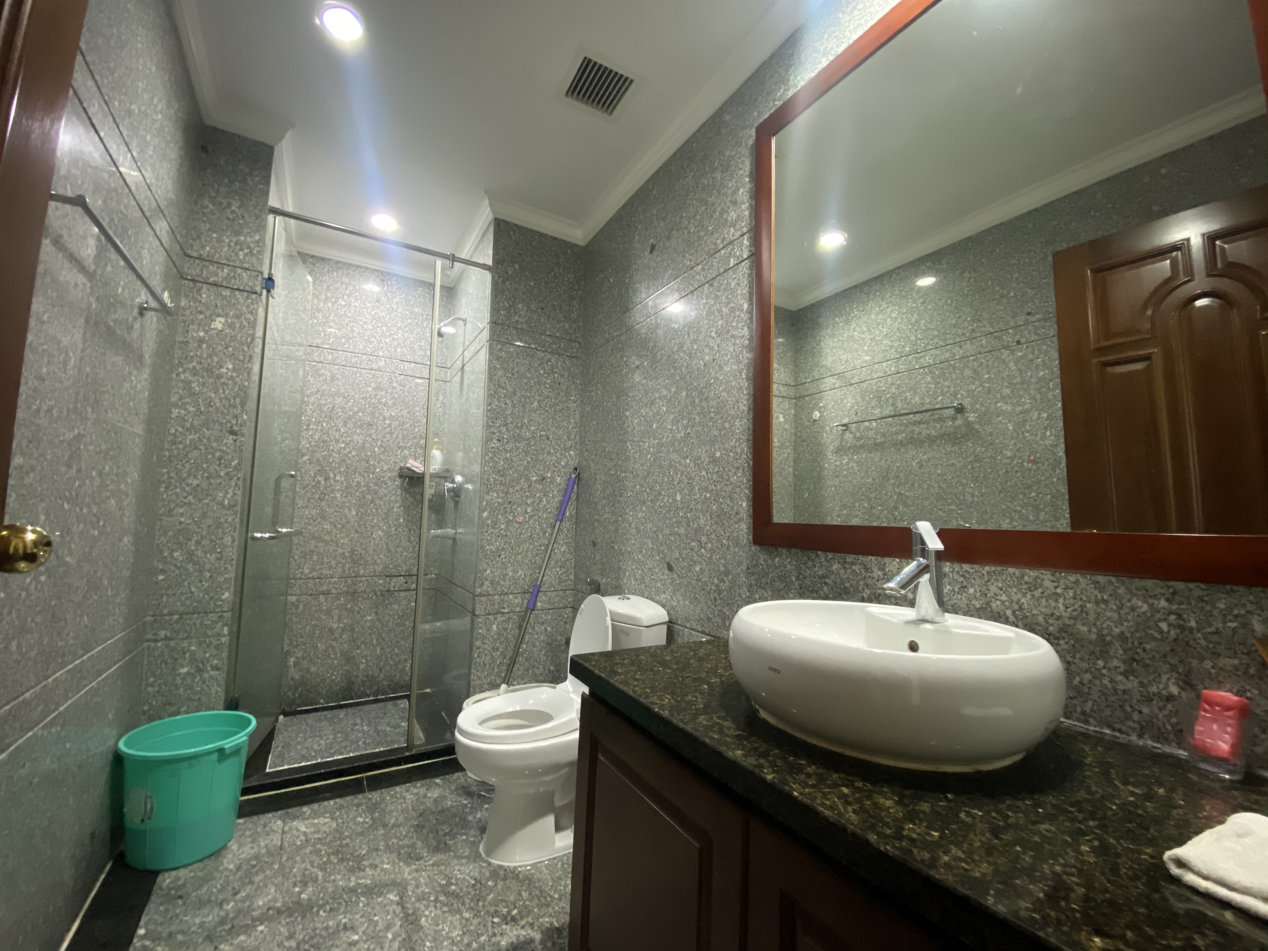 VINCOM DONG KHOI, 2 BEDROOM, FULLY FURNISHED, DUC BA CHURCH VIEW image