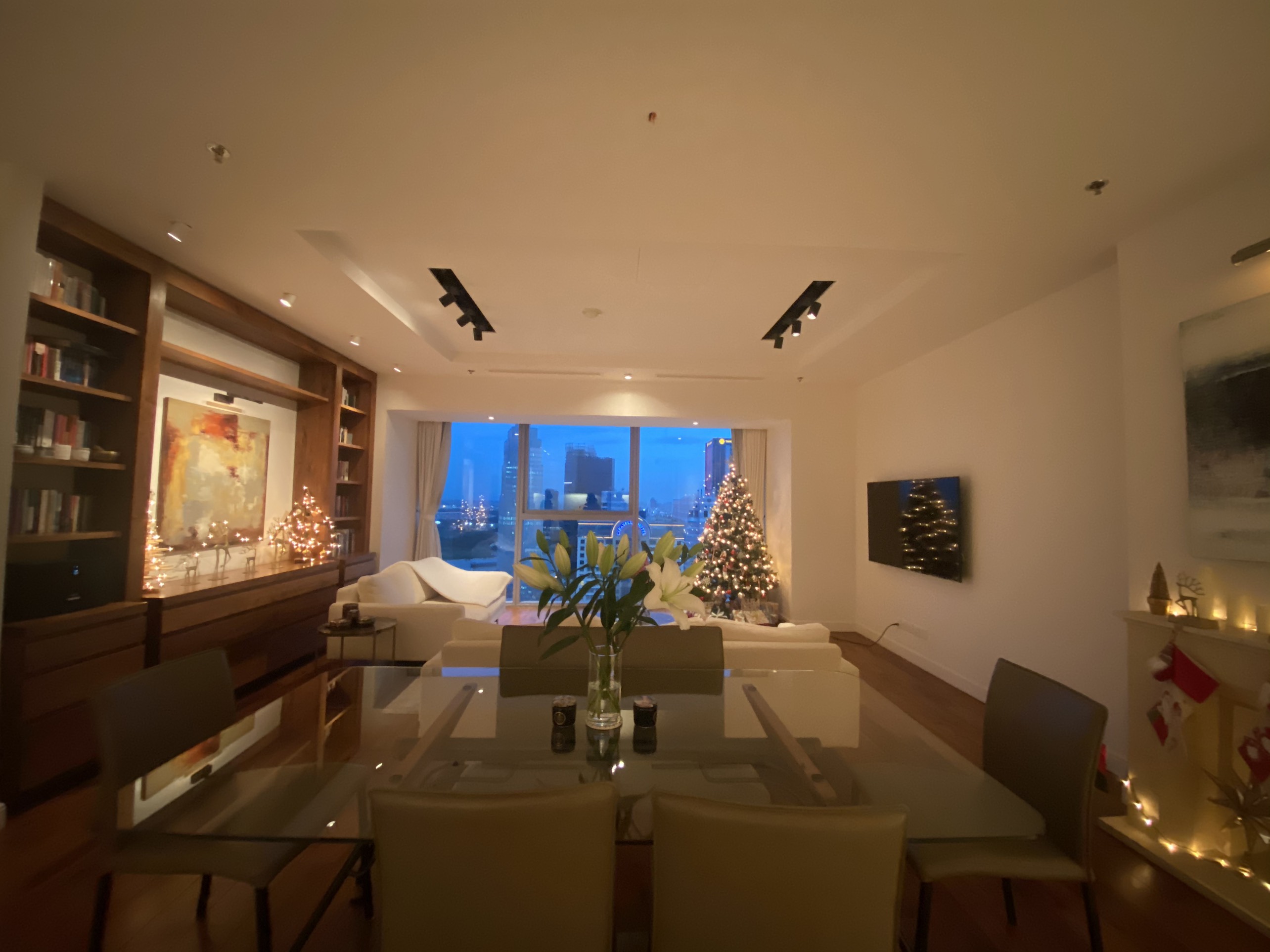 VINCOM ĐỒNG KHỞI, 3 PHÒNG NGỦ, FULL NỘI THẤT CAO CẤP, VIEW BITEXCO, SÔNG VÀ THỦ THIÊM image
