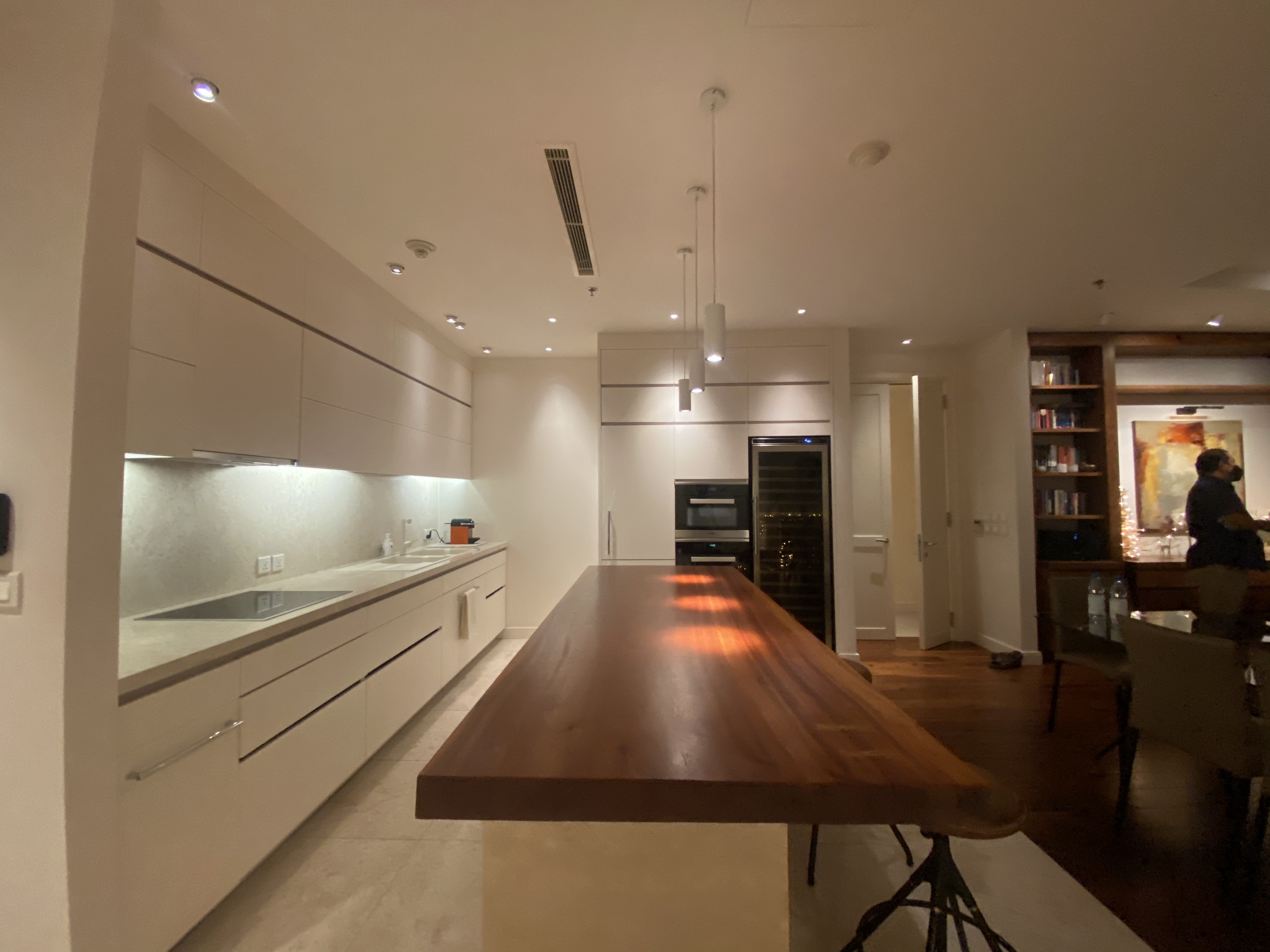 VINCOM ĐỒNG KHỞI, 3 PHÒNG NGỦ, FULL NỘI THẤT CAO CẤP, VIEW BITEXCO, SÔNG VÀ THỦ THIÊM image