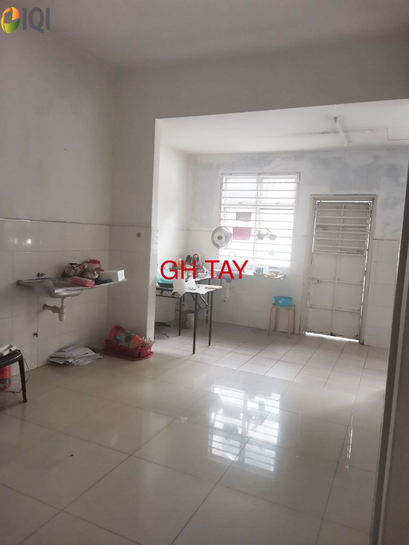 2 Storey End lot House Indah Residences Kemuning Utama Kota Kemuning image