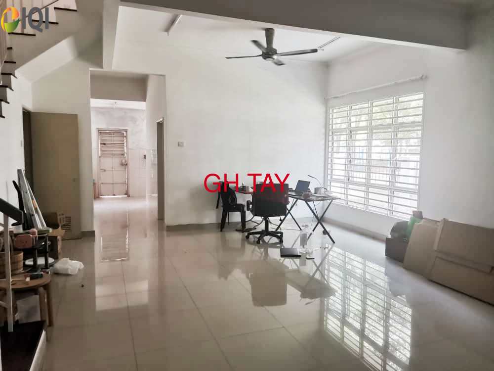 2 Storey End lot House Indah Residences Kemuning Utama Kota Kemuning image