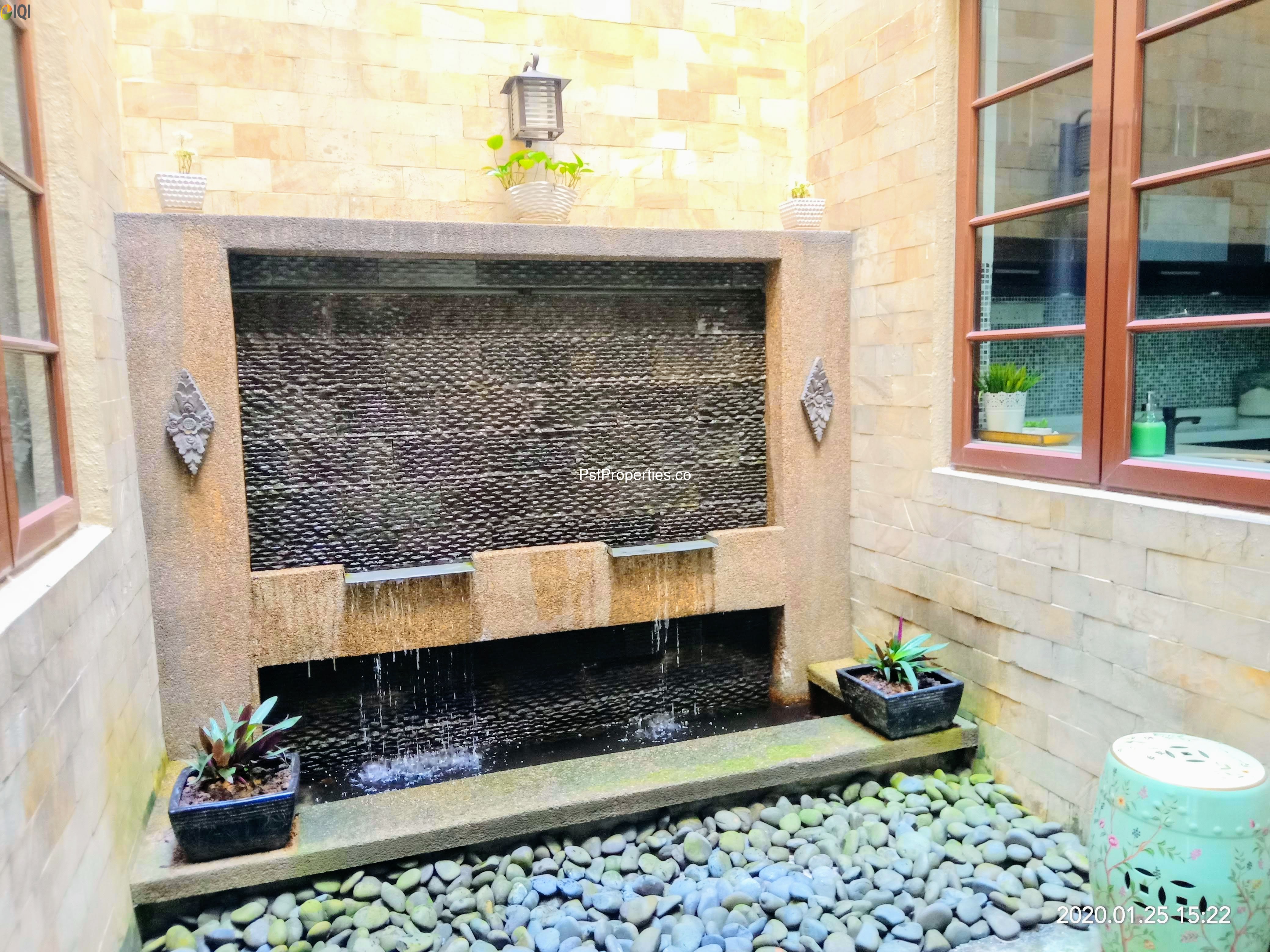 Bukit Jelutong image