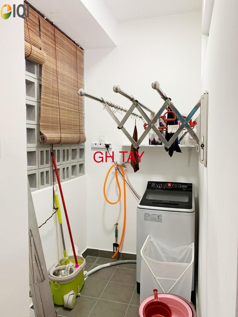 The Armanna ( Prima Indah) Kemuning Prima Kota Kemuning Utama image