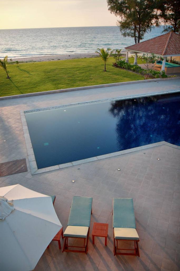 Luxury Unique Beach Front Villa In Natai (SUC-1017) image