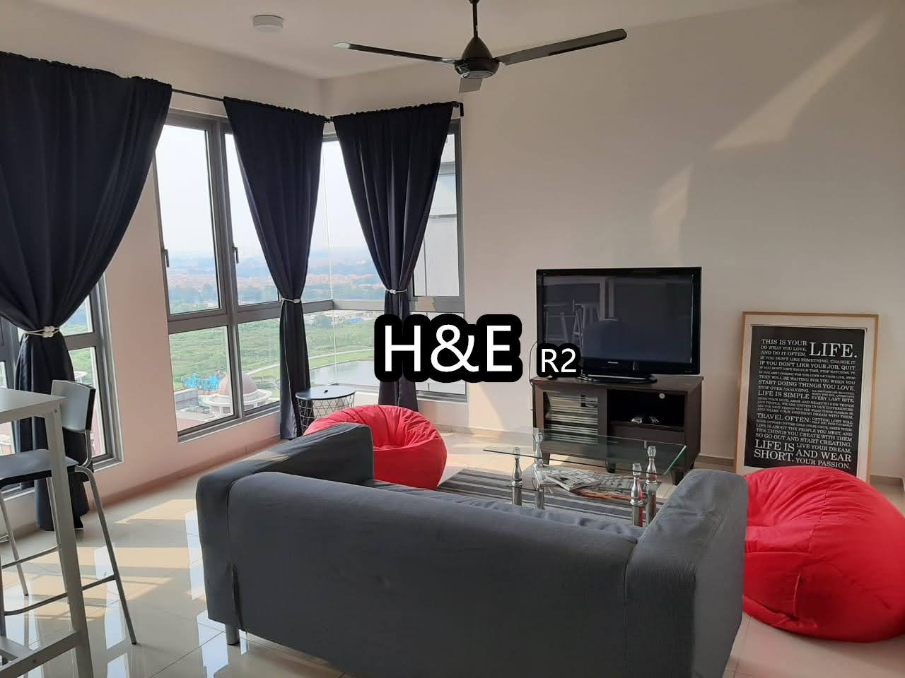 Gravit8 Condominium Klang image