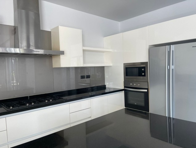 Anchan Phase 2 luxurious Balinese-style private pool villa (DAO-D016) image