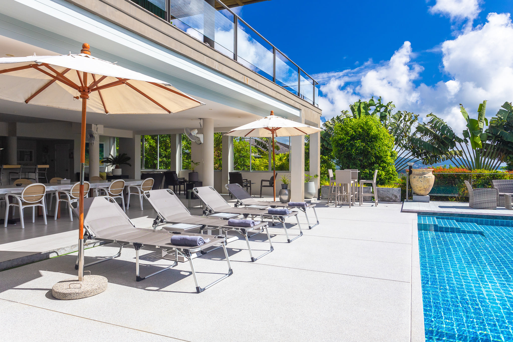 LUXURY 5 BED POOL VILLA FOR RENT (DAO-C018) image