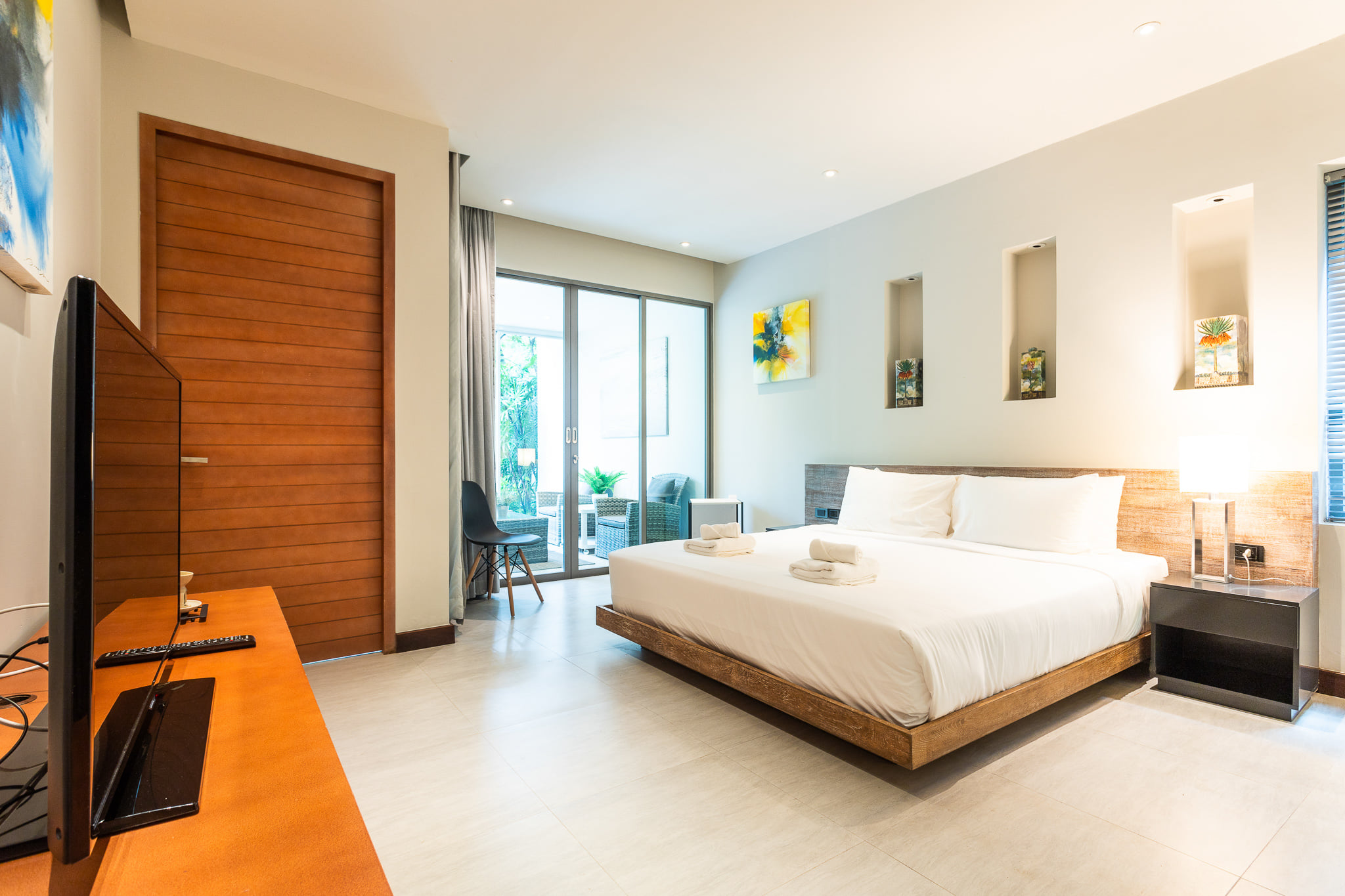 LUXURY 5 BED POOL VILLA FOR RENT (DAO-C018) image