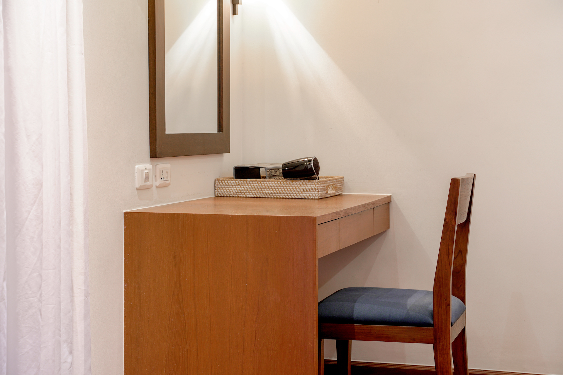 Exquisite Balinese Pool Villa (FN-033) image