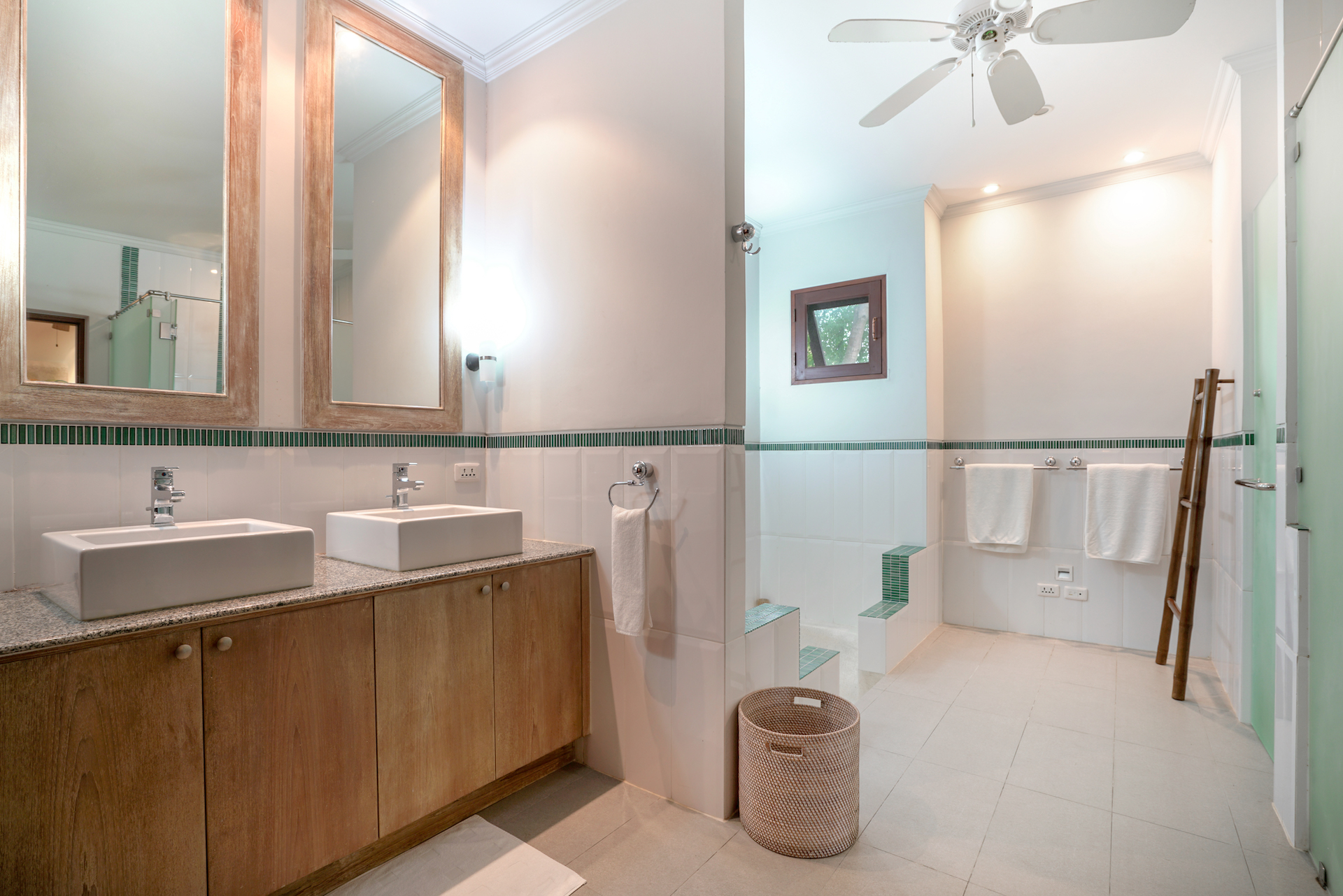 Exquisite Balinese Pool Villa (FN-033) image