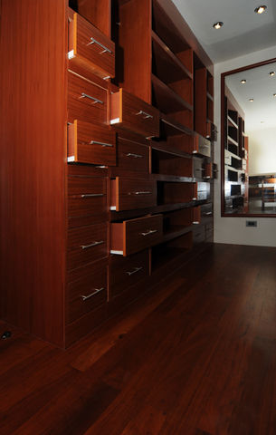 4-BEDROOM POOL VILLA WITH BIG GARDEN NEAR LAGUNA (SU-1020) image