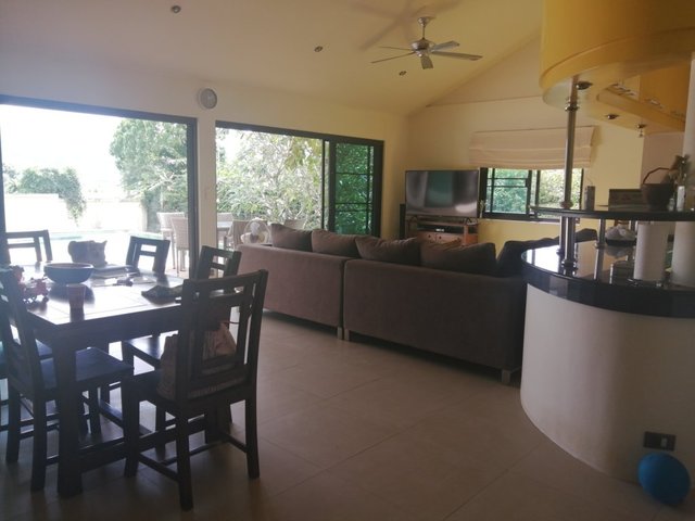 4-BEDROOM POOL VILLA WITH BIG GARDEN NEAR LAGUNA (SU-1020) image