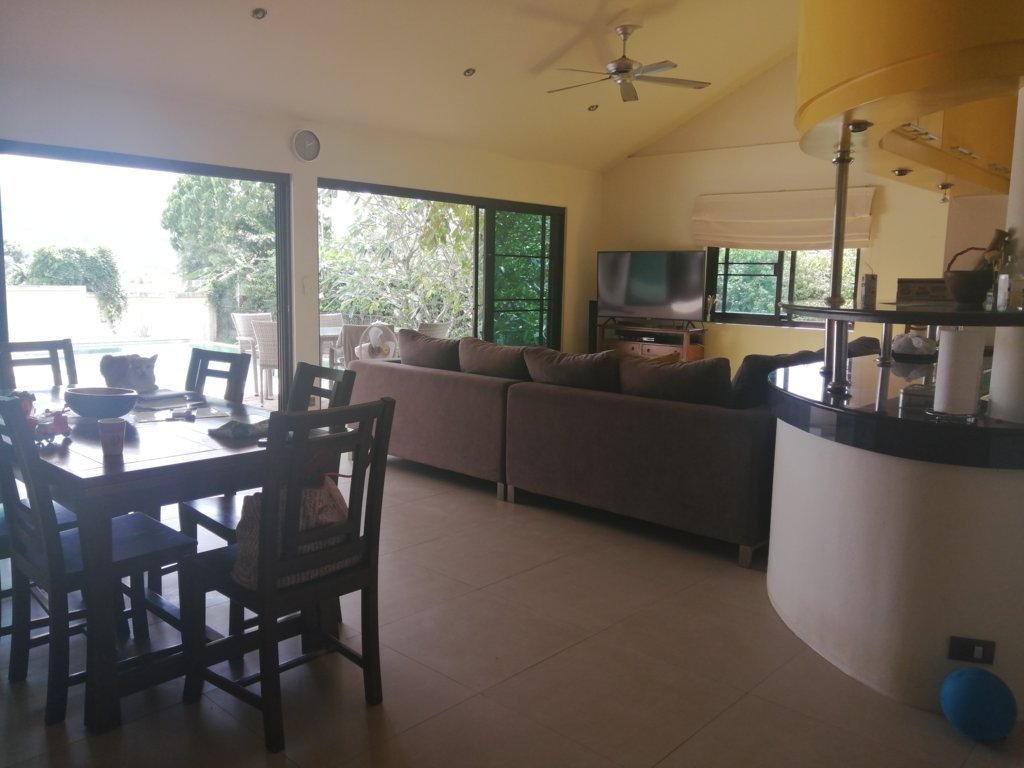 4-BEDROOM POOL VILLA WITH BIG GARDEN NEAR LAGUNA (SU-1020) image