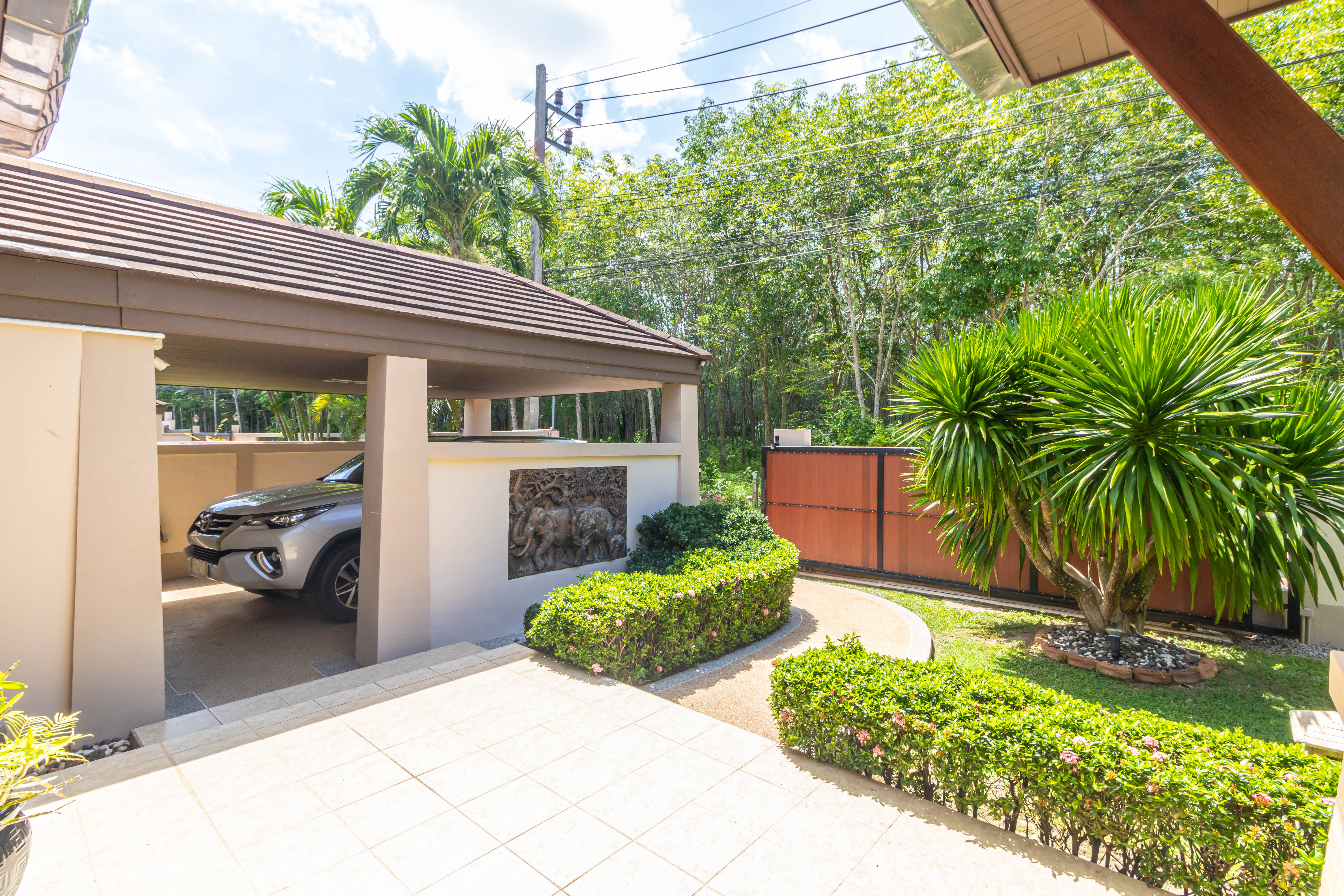 3 Bedroom Private Pool Villa In Paklok Area (SUD-1022) image