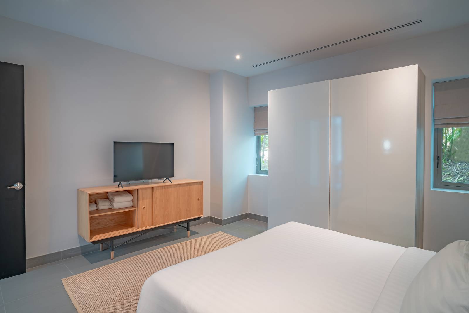 Luxurious 5 Bedroom villa in Layan (SUP-1028) image