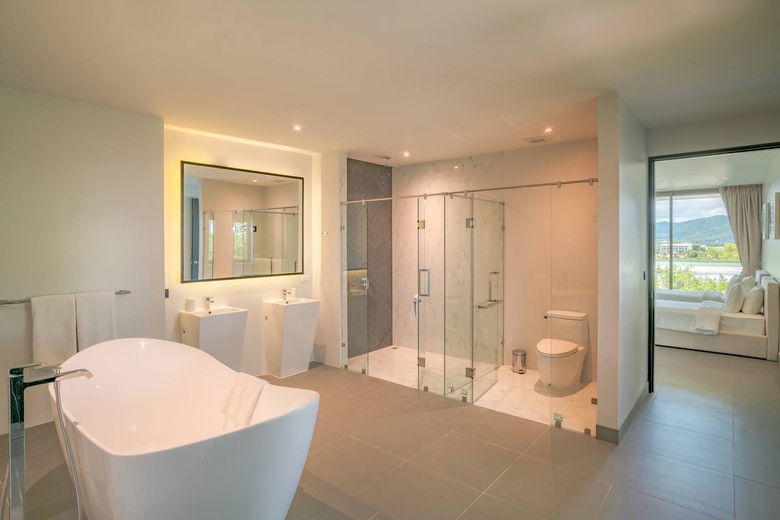 Luxurious 5 Bedroom villa in Layan (SUP-1028) image