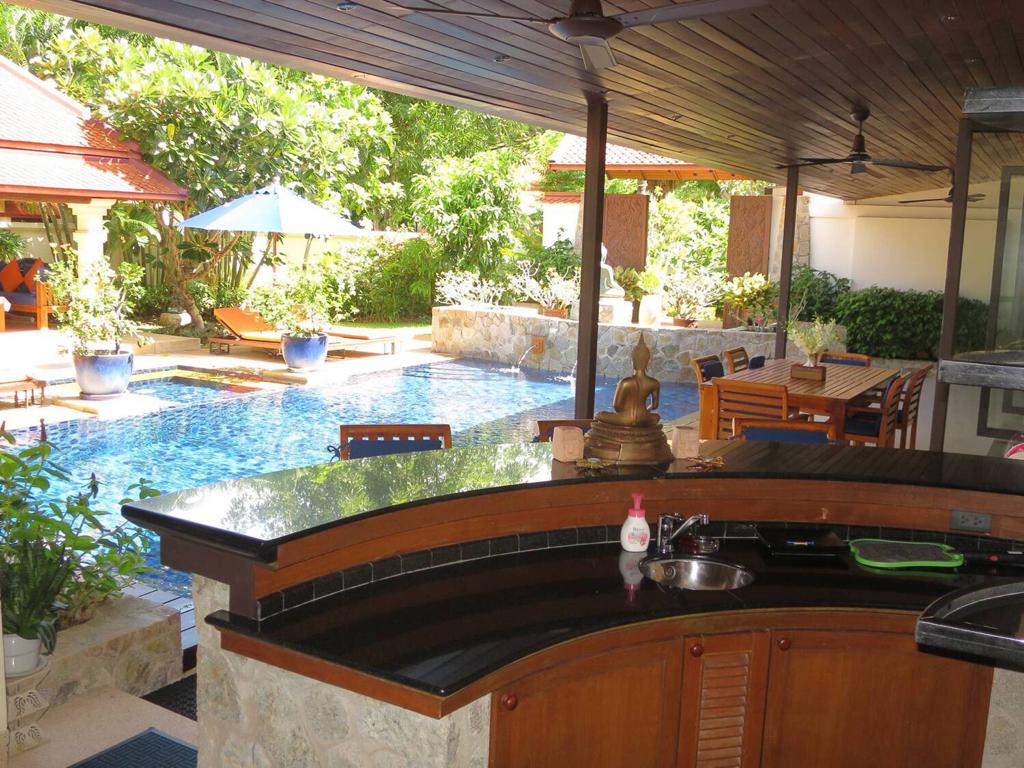 FOUR BEDROOM POOL VILLA IN SAI TAAN GARDEN FOR SALE (SUC-1030) image