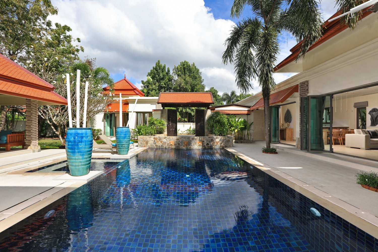 Exclusive 5-bedroom villa, with pool view in Sai Taan project (SUC-1031) image