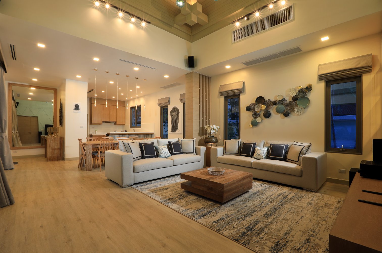 Exclusive 5-bedroom villa, with pool view in Sai Taan project (SUC-1031) image