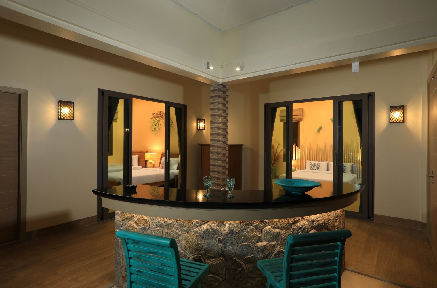 Exclusive 5-bedroom villa, with pool view in Sai Taan project (SUC-1031) image