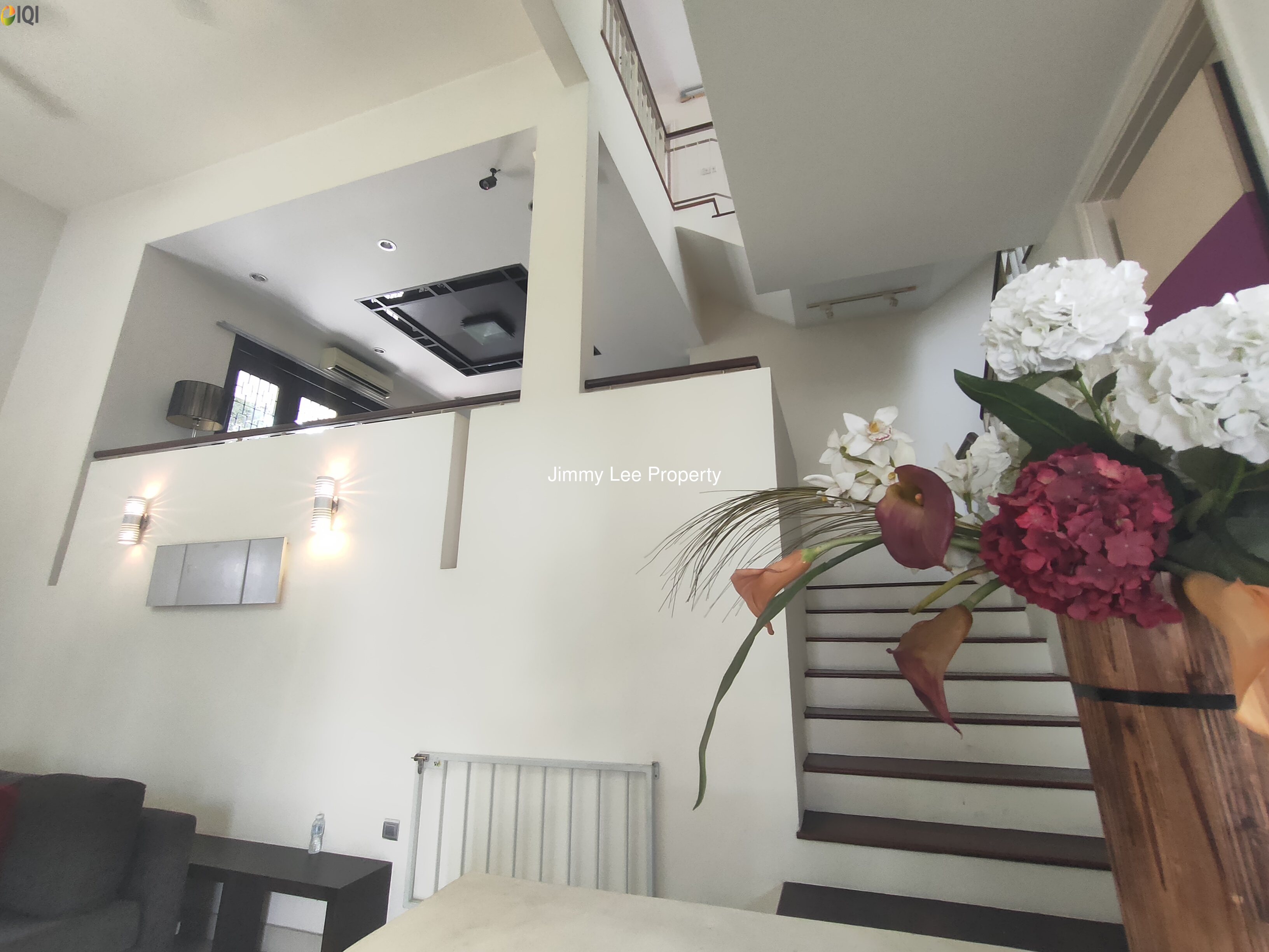 Kota kemuning Hills :Double Storey Bungalow For Sale -Walking distance to Golf Club -Gated & Guarded image