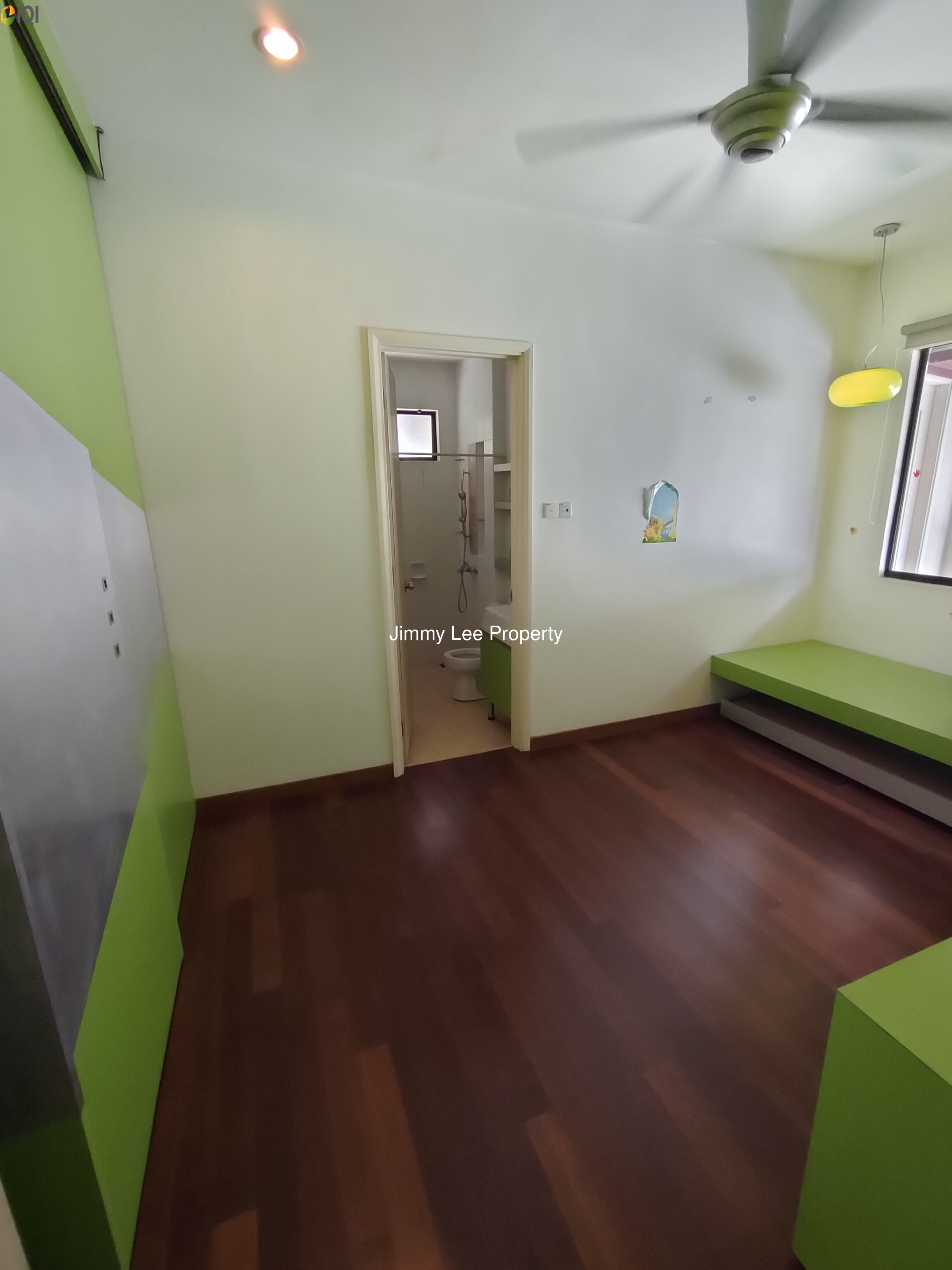 Kota kemuning Hills :Double Storey Bungalow For Sale -Walking distance to Golf Club -Gated & Guarded image