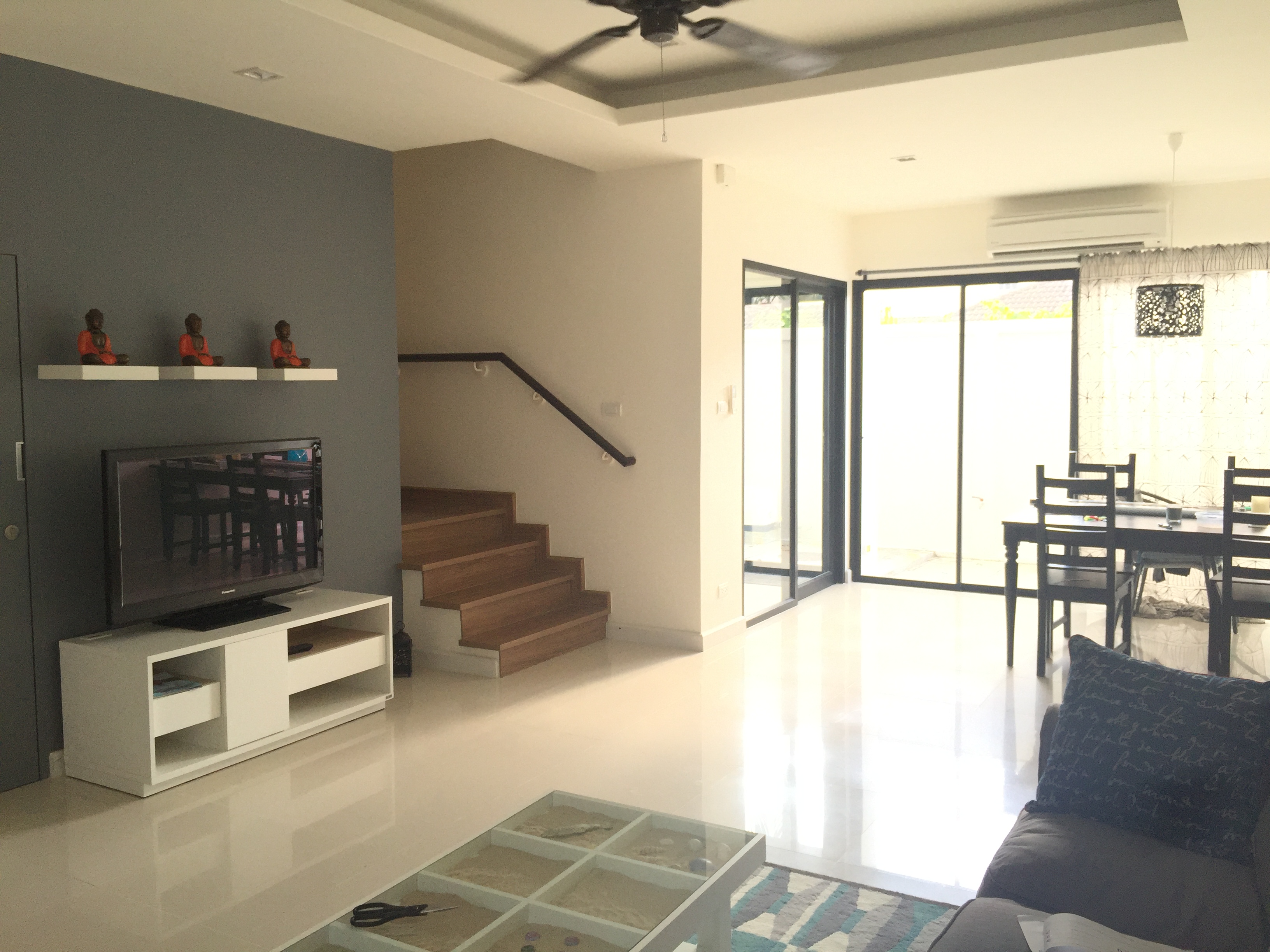 3 Bedroom 3-storey townhouse in Laguna Park (SUD-1032) image