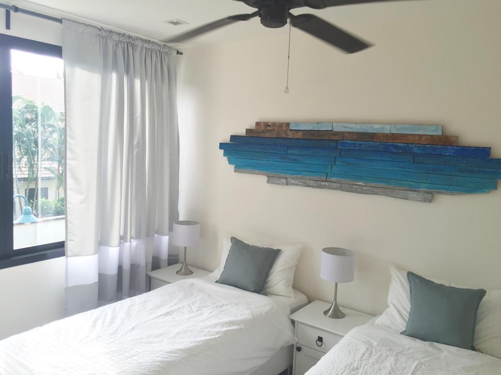 3 Bedroom 3-storey townhouse in Laguna Park (SUD-1032) image