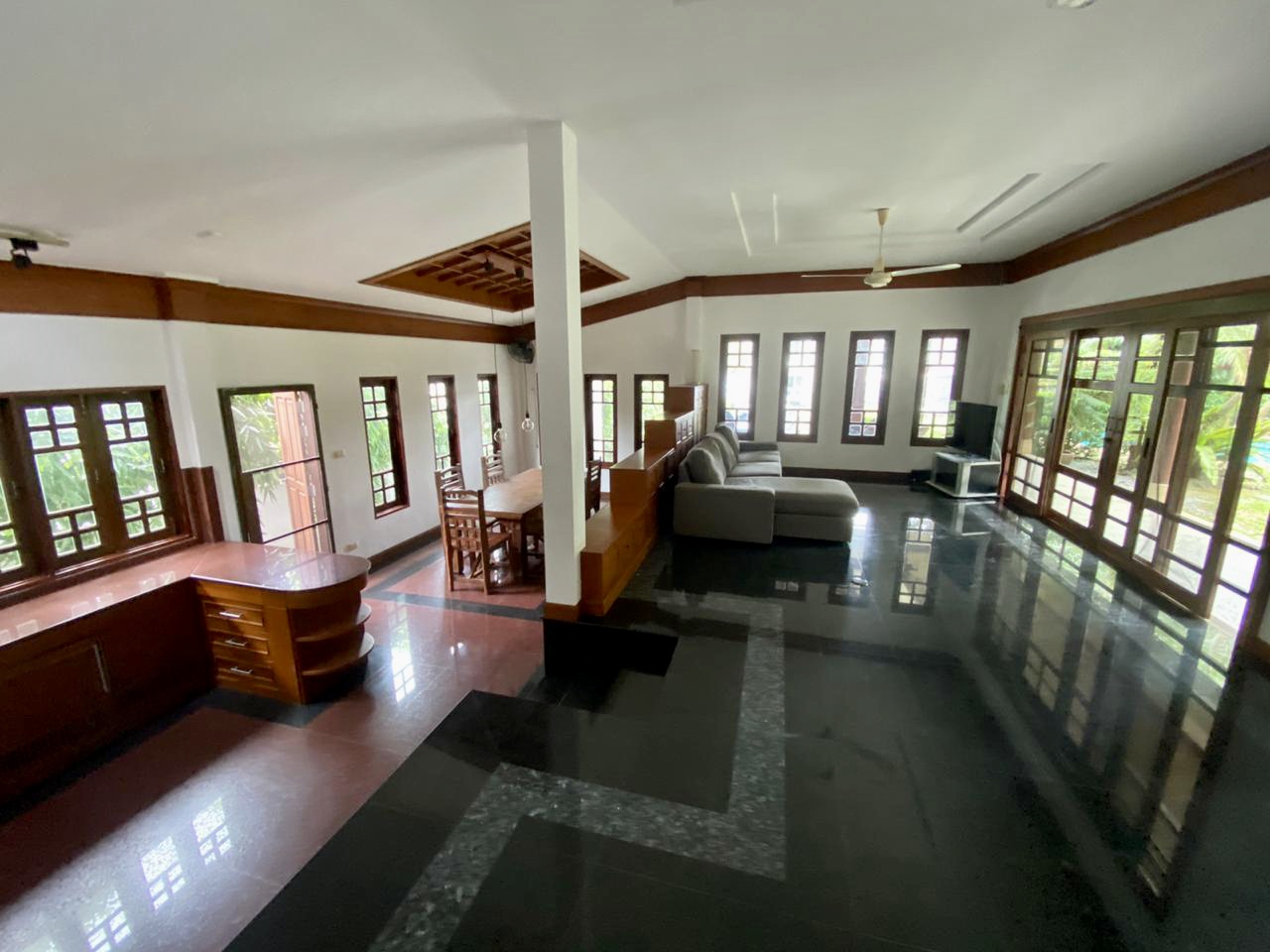 Tropical 3 Bedroom Villa for sale in Surin Beach (SUD-1033) image