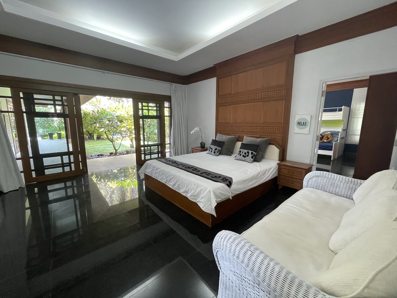 Tropical 3 Bedroom Villa for sale in Surin Beach (SUD-1033) image