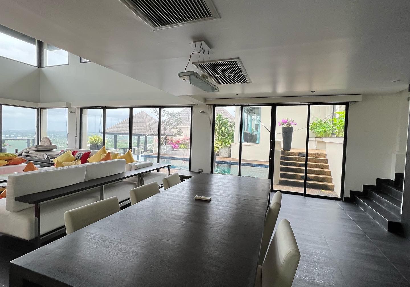 Luxury Tropical  3 Bedroom Villa (SUP-1027) image