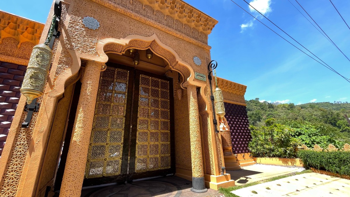 Luxury Indian Style Villa In Karon (SUC-1036) image