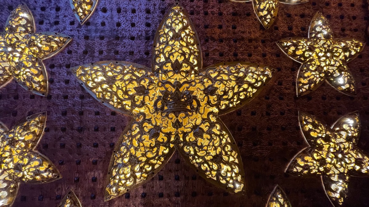 Luxury Indian Style Villa In Karon (SUC-1036) image