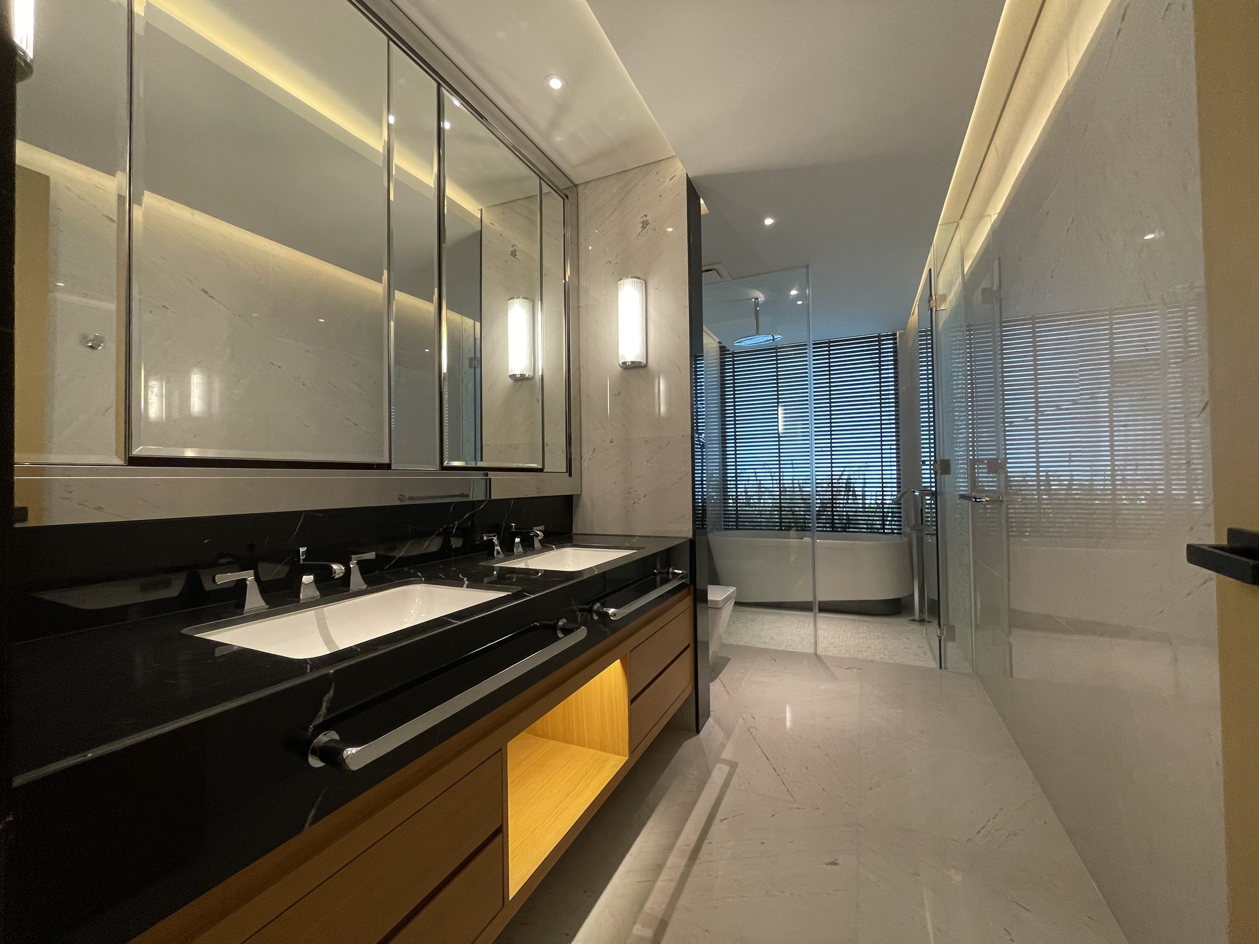 THE ALBANY - THE MOST ADVANCED PROJECT IN THAO DIEN, 3 BEDROOMS, FULLY FITTED image